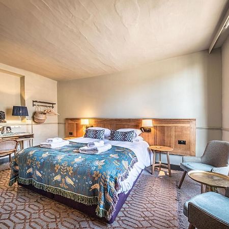เดอะ เฟเธอร์ส โฮเทล Hotel โฮลท์ ภายนอก รูปภาพ