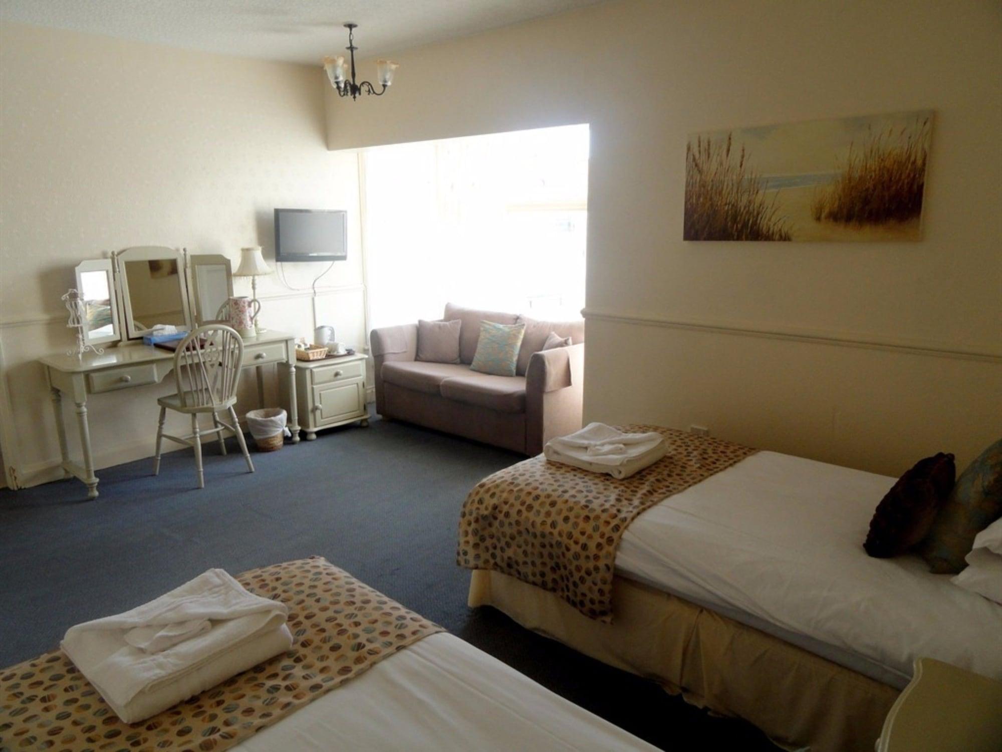 เดอะ เฟเธอร์ส โฮเทล Hotel โฮลท์ ภายนอก รูปภาพ