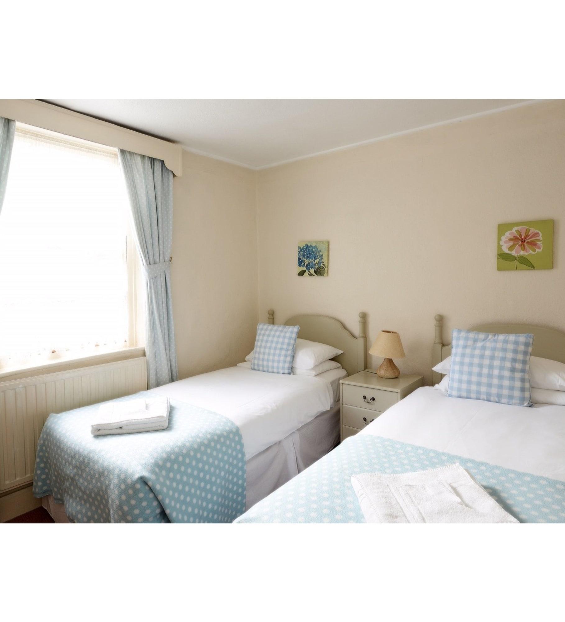 เดอะ เฟเธอร์ส โฮเทล Hotel โฮลท์ ภายนอก รูปภาพ